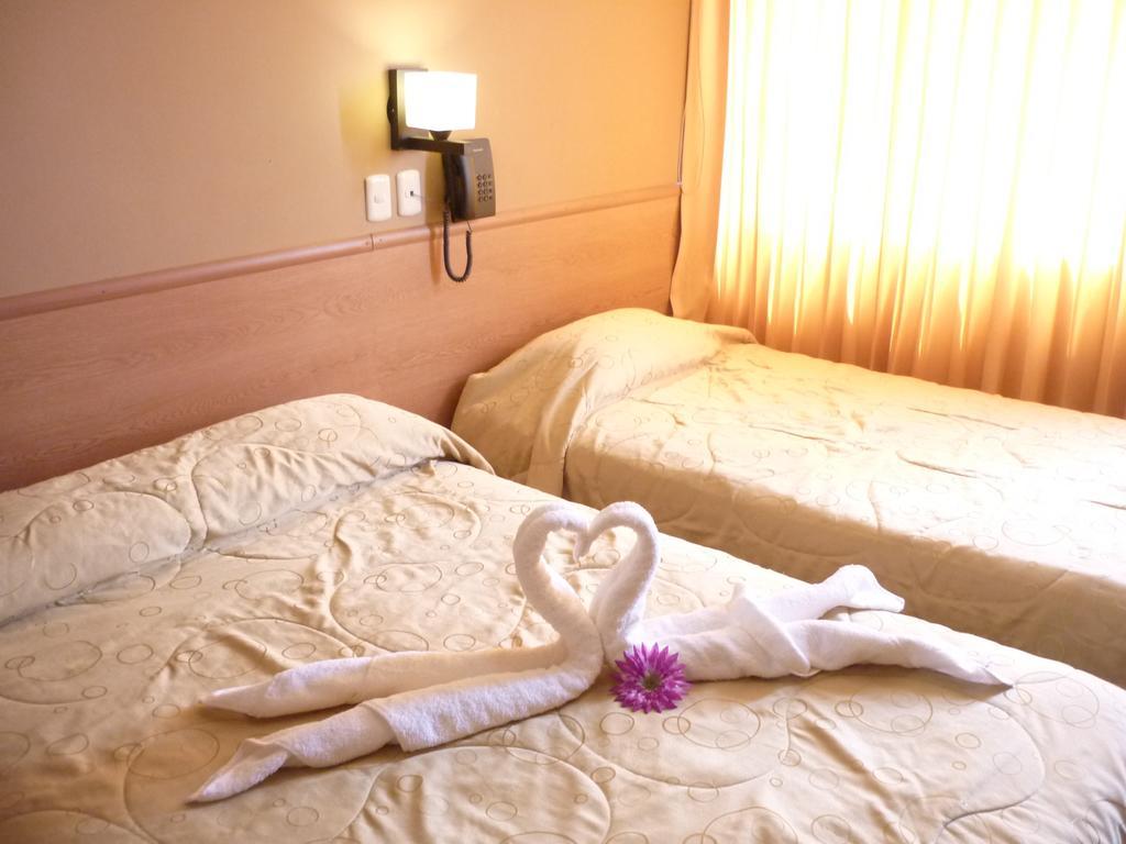 Hospedaje Oasis Chiclayo Kamer foto